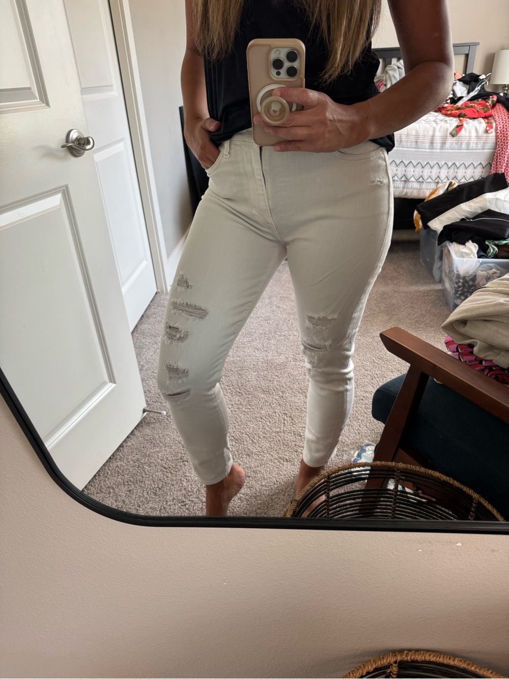 7 for all Mankind White Distressed High-Rise Skinny Jeans - Women